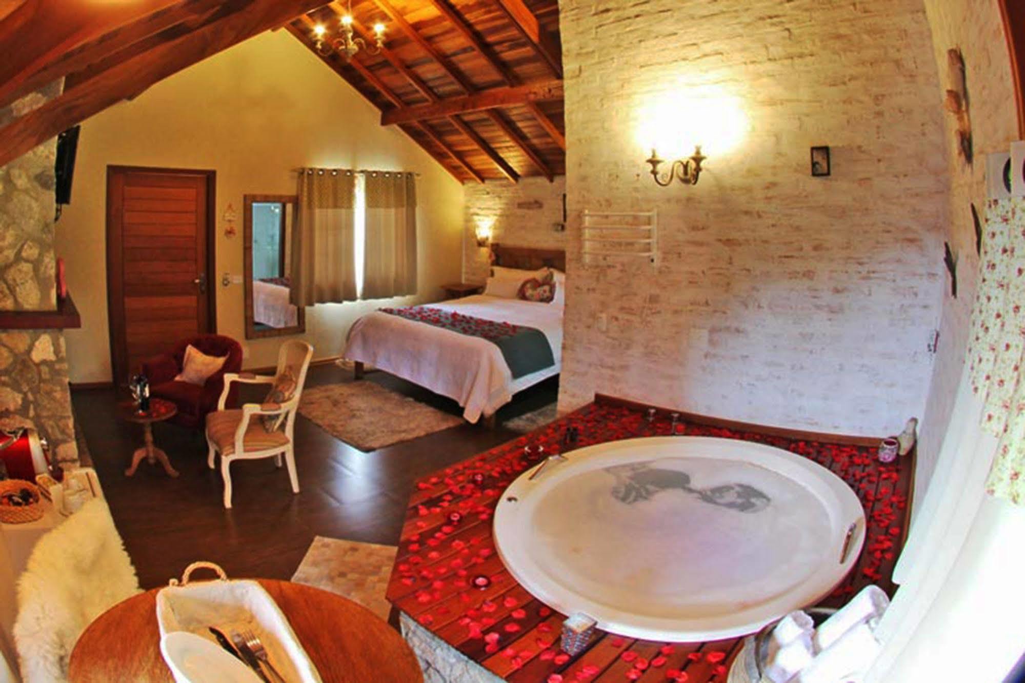 Pousada Villa Monte Verde Extérieur photo